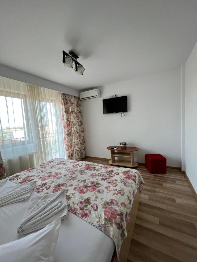 Alex&razvan Hotel